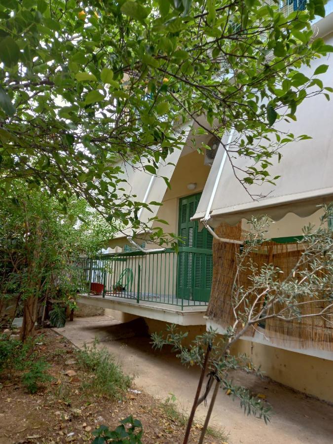 Tiny Treasure Apartment Athena Bagian luar foto