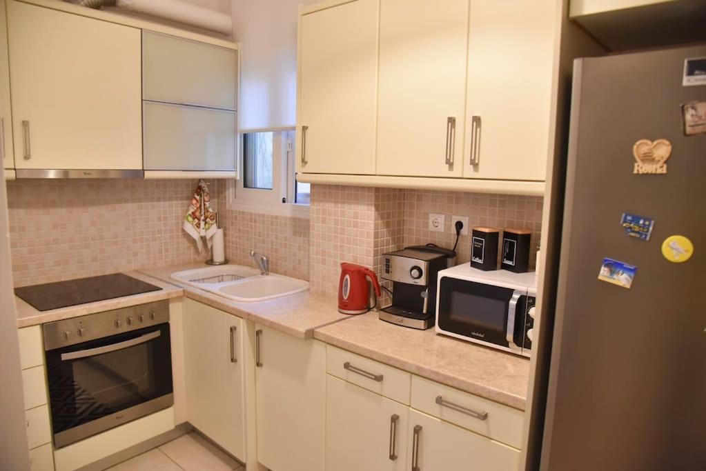 Tiny Treasure Apartment Athena Bagian luar foto