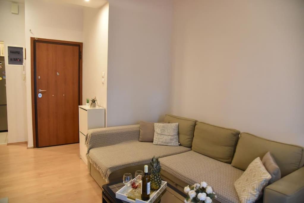 Tiny Treasure Apartment Athena Bagian luar foto