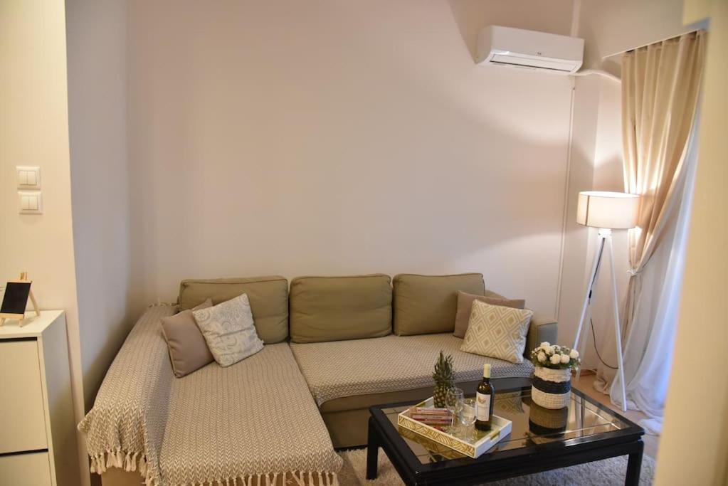 Tiny Treasure Apartment Athena Bagian luar foto