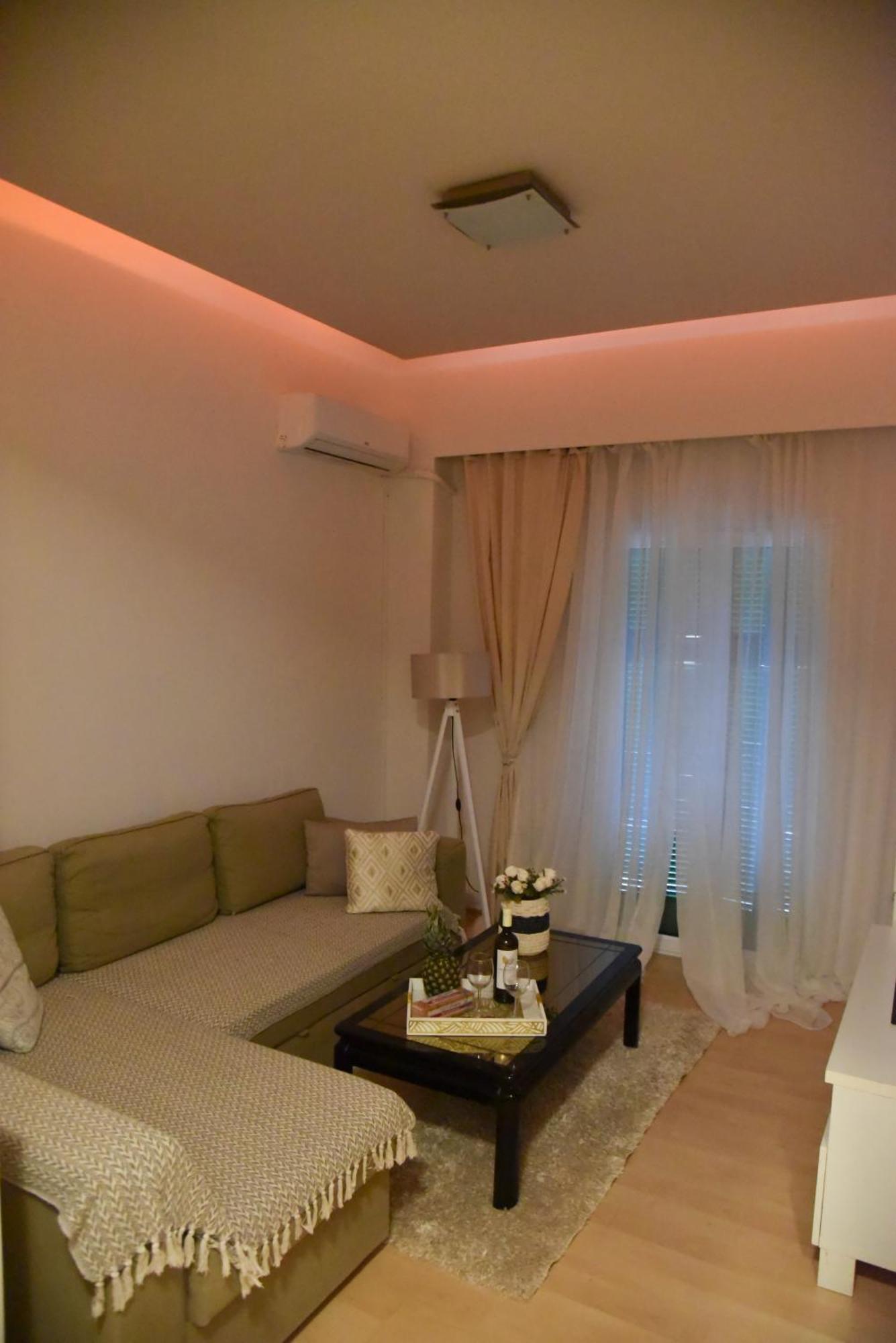 Tiny Treasure Apartment Athena Bagian luar foto